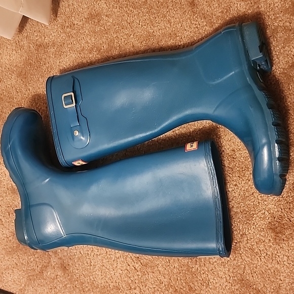 Hunter Original Kid's Gloss Tall Rain Boots - Picture 12 of 13